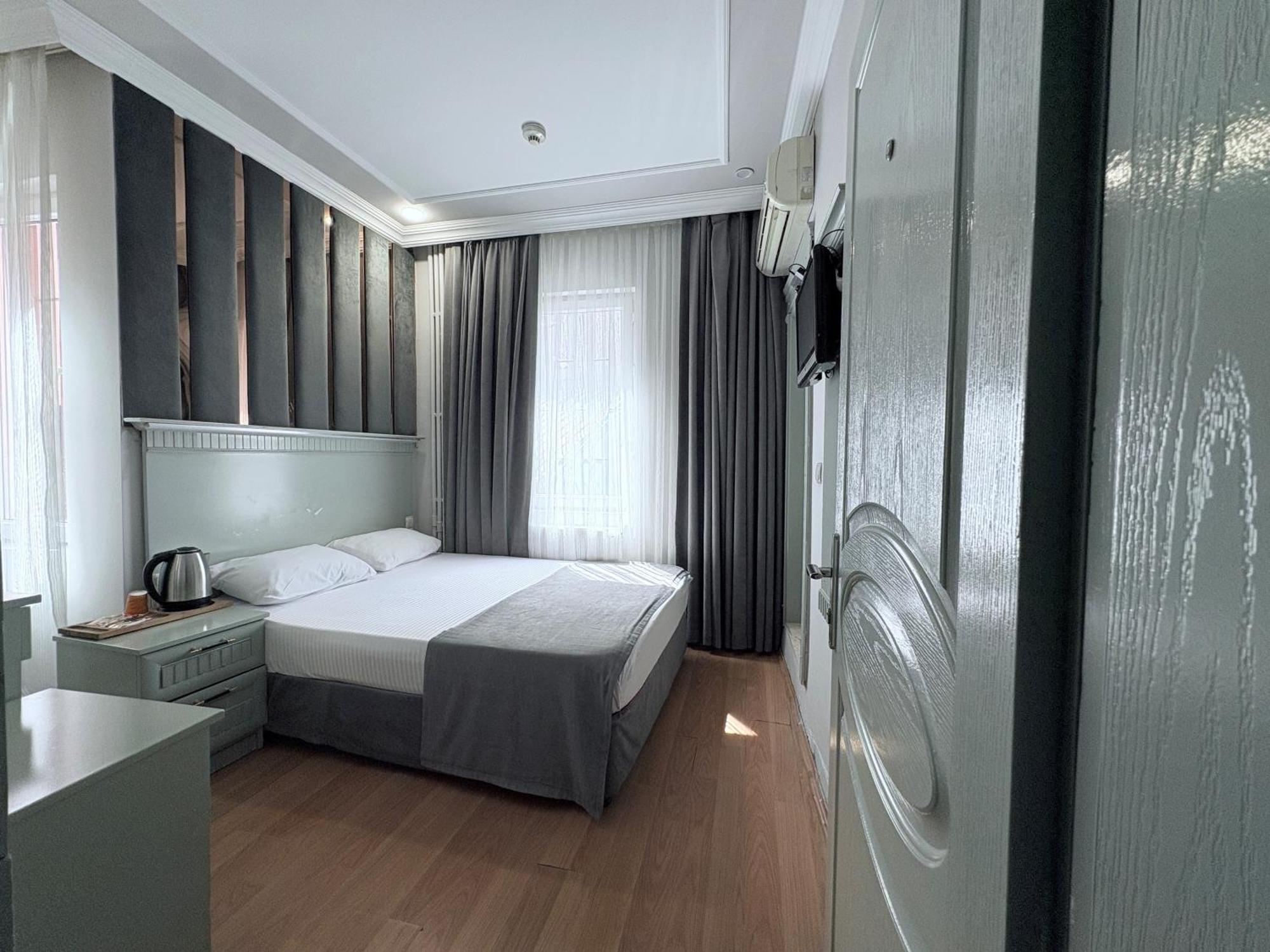 Grand Hurriyet Hotel Estambul Exterior foto